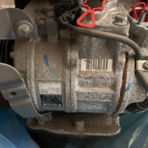 Compresor Mercedes R Class W251 2015 A0032302211 la 0 km - Dezmembrari Auto
