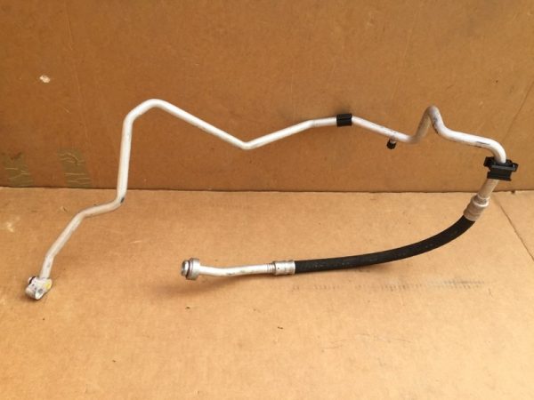 Conducta ac aer conditionat VW Tiguan 2015 - Dezmembrari Auto