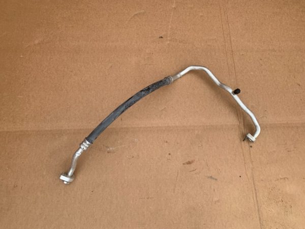 Conducta AC VW Golf 7 1.6 tdi 5Q0820743M 5Q0 820 743 M la 0 km - Dezmembrari Auto