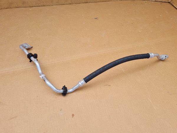 Conducta AC VW Passat B8 2.0 tdi 5Q0820743M 5Q0 820 743 M - Dezmembrari Auto
