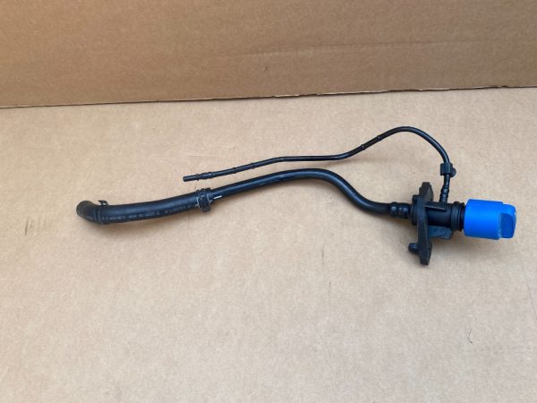 Conducta Adblue VW Golf 7 2019 5Q0131965A 5Q0 131 965 A - Dezmembrari Auto