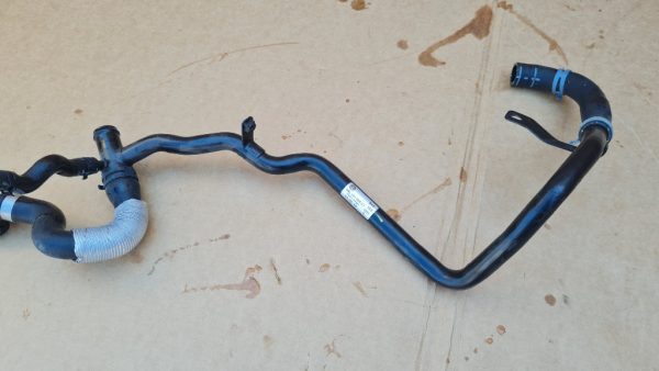Conducta apa VW Passat B8 2.0 tdi 04L121065CJ 04L 121 065 CJ - Dezmembrari Auto