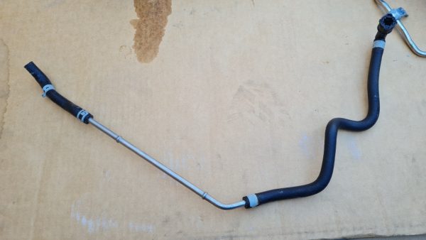 Conducta combustibil VW Golf 7 1.4 tsi 04E133723F 04E 133 723 F - Dezmembrari Auto