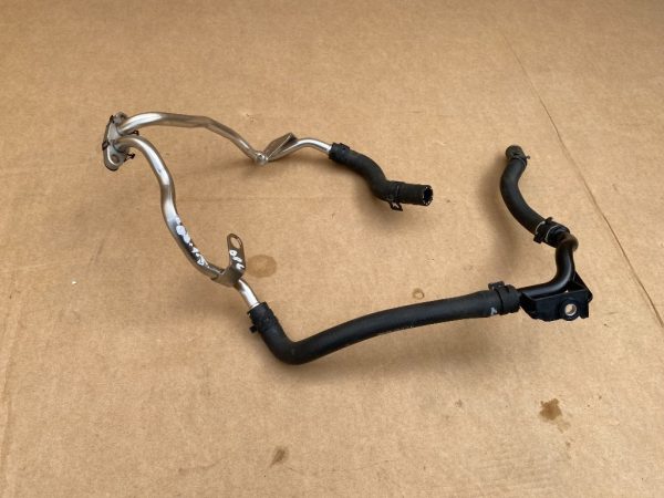 Conducta cu furtunuri VW Passat B8 2020 facelift 1.5 tsi 04E122447BF 04E 122 447 BF 05E121497E 05E 121 497 E - Dezmembrari Auto