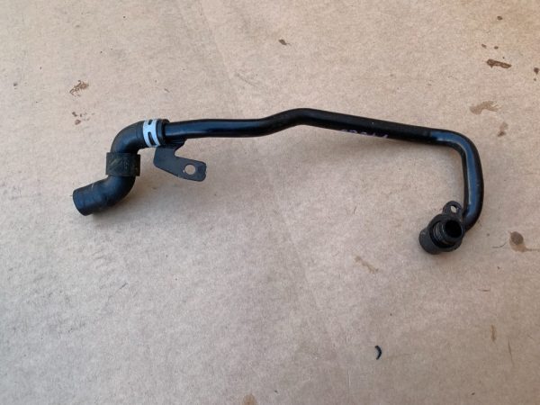 Conducta metalica apa VW Golf 7 2019 2.0 tdi 04L121065AJ 04L 121 065 AJ - Dezmembrari Auto