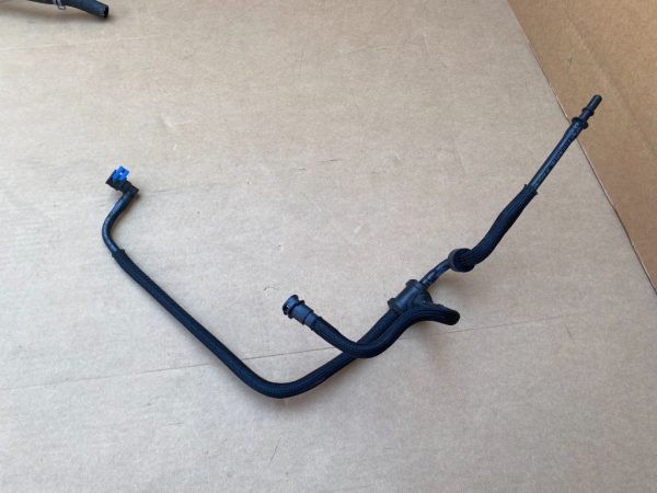 Conducta vacuum Ford Mondeo Mk5 2018 2.0 hybrid DG98-9C490-AE - Dezmembrari Auto