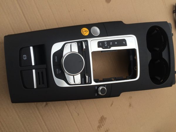 Consola butoane Audi A3 8V E-TRON 8V0919614S 8V0 919 614 S - Dezmembrari Auto