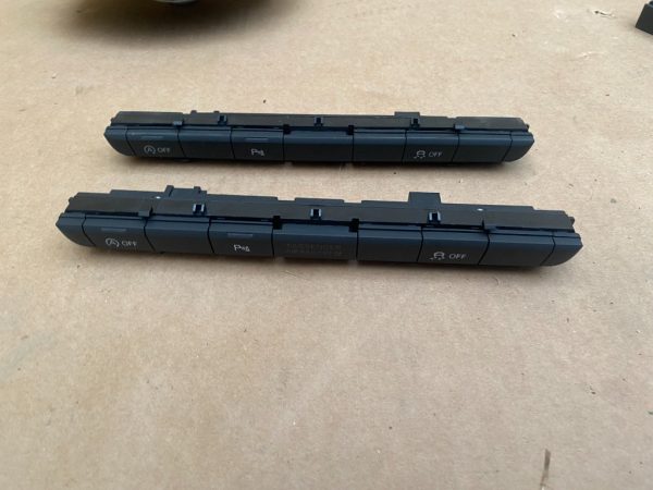 Consola butoane Audi A6 C7 2016 4G0927137D 4G0 927 137 D la 0 km - Dezmembrari Auto