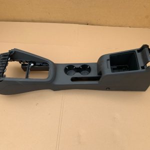 Consola centrala cu suport pahare VW Jetta 2016 - Dezmembrari Auto