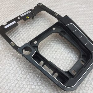 Consola centrala schimbator DSG VW Passat B8 3G1 864 263 3G1864263 - Dezmembrari Auto