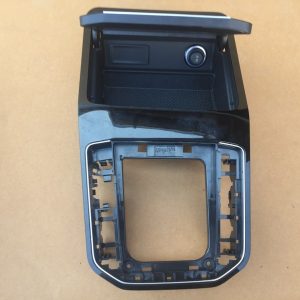 Consola centrala VW Sportsvan 517863284 517 863 284 - Dezmembrari Auto