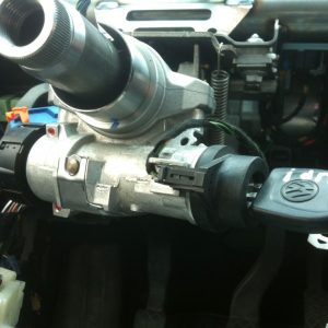 Contact cu cheie VW Up 6R0905851B 6R0 905 851 B - Dezmembrari Auto