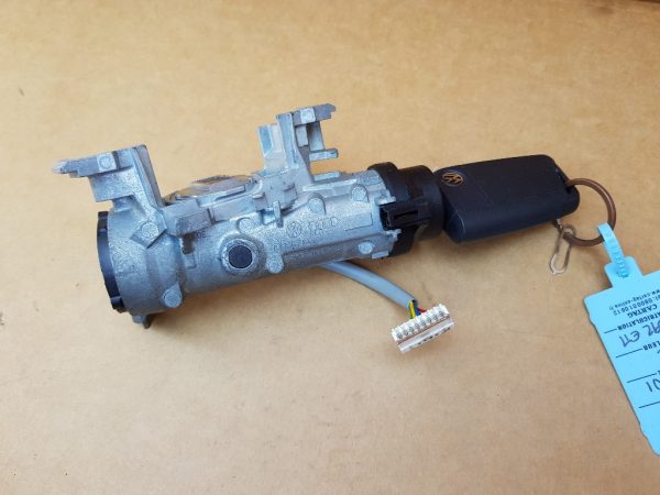Contact cu lamela VW Golf 7 5Q0905865 5Q0 905 865 - Dezmembrari Auto