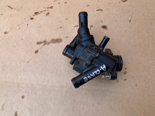 Corp termostat Mercedes A-Class W176 1.6i A2702000615 la 0 km - Dezmembrari Auto