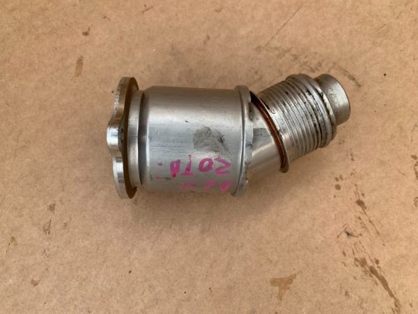 Cot turbina VW Sharan 2.0 tdi DLU DLUB 04L131111AD 04L 131 111 AD - Dezmembrari Auto
