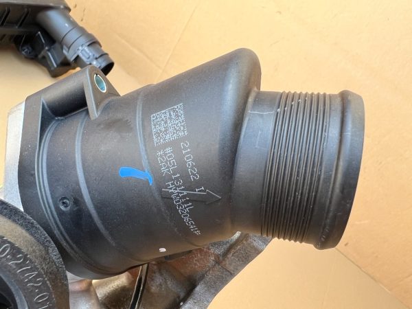 Cot turbo VW Caddy din 2023 la 0 km 05L131111L 05L 131 111 L - Dezmembrari Auto