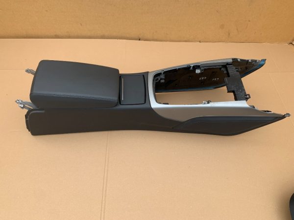 Cotiera cu suport pahare Audi A6 C7 4G din 2011 - Dezmembrari Auto - imagine 4