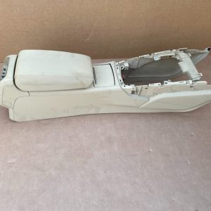 Cotiera din piele crem cu suport pahare Audi A6 C7 - Dezmembrari Auto