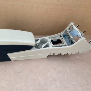 Cotiera din piele crem VW Passat CC 2014 - Dezmembrari Auto