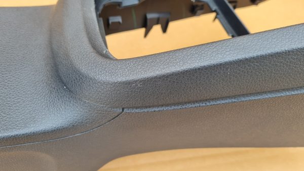 Cotiera din piele VW Jetta 2017 - Dezmembrari Auto - imagine 2