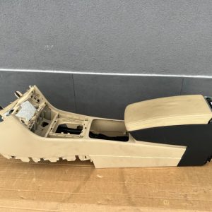 Cotiera Volkswagen Passat CC 2013 crem piele - Dezmembrari Auto
