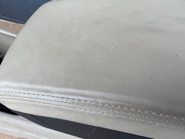 Cotiera Volkswagen Passat CC 2013 crem piele - Dezmembrari Auto - imagine 4