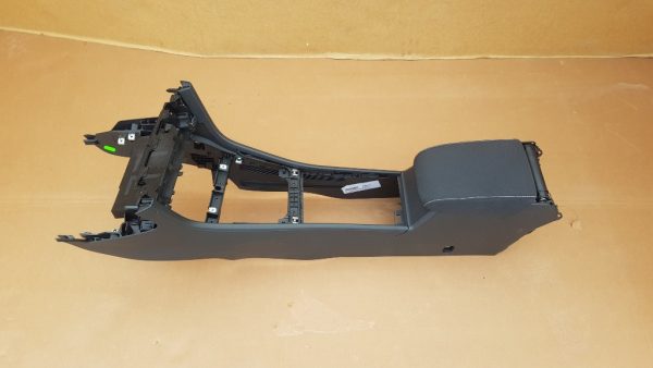 Cotiera VW Golf 7 2016 - Dezmembrari Auto