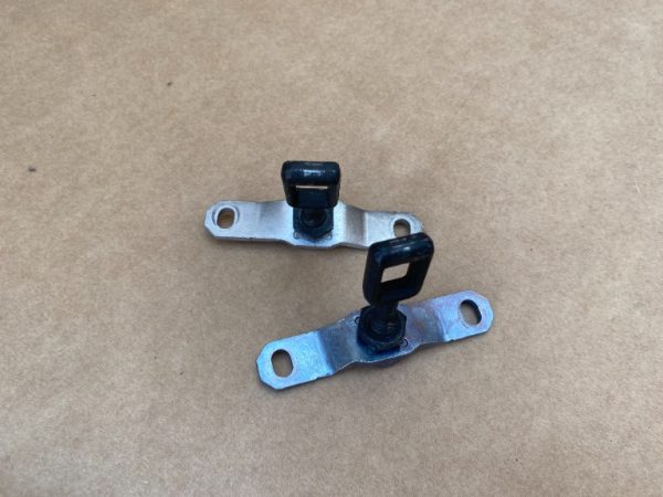 Cui broasca haion VW Touareg 7l 7L6845137C 7L6 845 137 C - Dezmembrari Auto