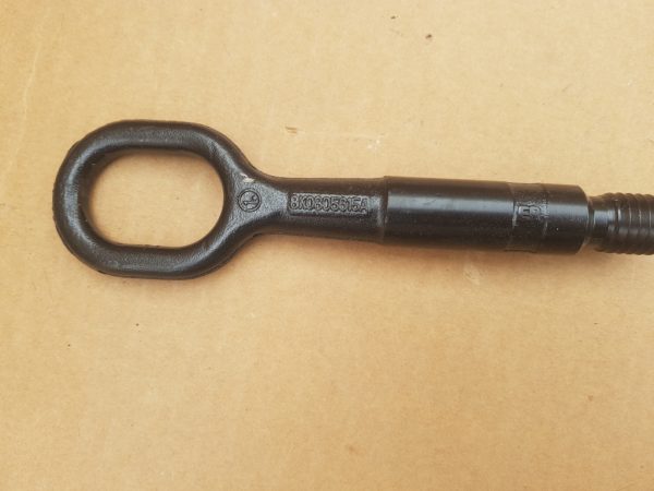 Cui tractare VW Passat B8 8K0805615 8K0 805 615 - Dezmembrari Auto