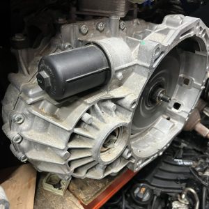 Cutie viteze automata DSG cod SDU VW Passat B8 1.8 tfsi din 2016 - Dezmembrari Auto
