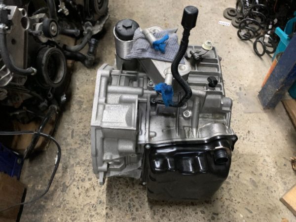 Cutie viteze DSG DQ500 DQ-500 cod UTS VW Transporter T6 Multivan facelift din 2021 - Dezmembrari Auto