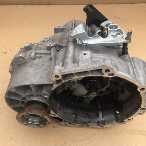 Cutie viteze manuala VW Passat B8 cod SRC 2.0 tdi DFH - Dezmembrari Auto