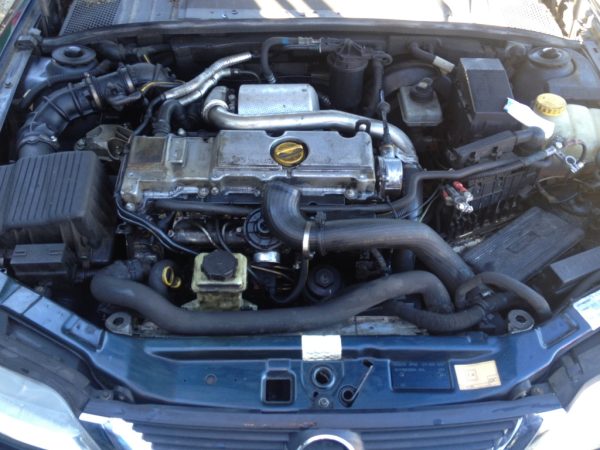 Cutie viteze Opel Vectra B 2001 2.0 dti y20dth - Dezmembrari Auto