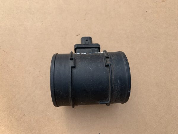 Debitmetru aer Opel Astra J 1.7 55561912 - Dezmembrari Auto