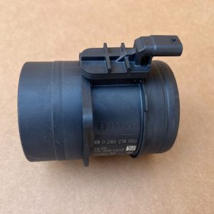 Debitmetru aer VW Passat B8.5 din 2023 la 0 km 2.0 tdi DTU 05L906461E 05L 906 461 E - Dezmembrari Auto