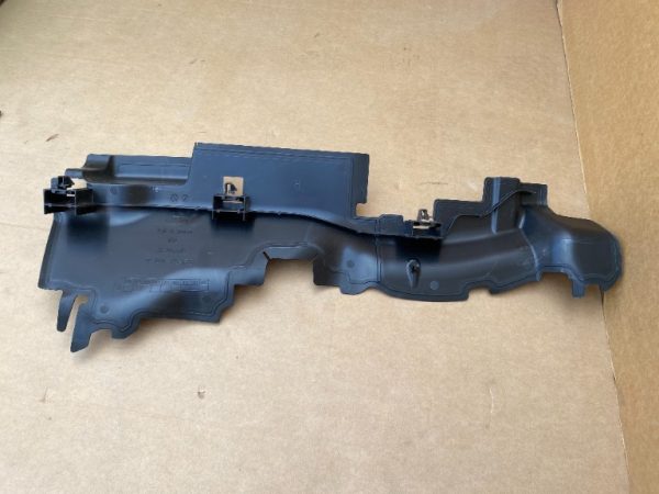 Deflector aer dreapta Ford Tourneo Connect 2023 2KF805640C 2KF 805 640 C - Dezmembrari Auto