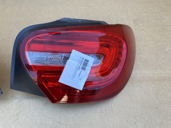 Stop led dreapta Mercedes A class W176 din 2015 A1769063000 - Dezmembrari Auto