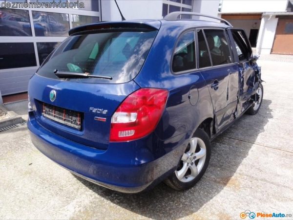 Haion complet Skoda Fabia 2 combi 2012 - Dezmembrari Auto - imagine 2