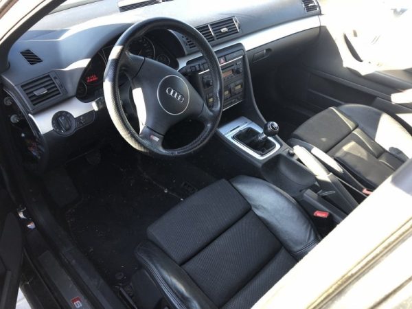 Dezmembrez Audi A4 B6 2004 S-LINE 1,9 tdi BKE - Dezmembrari Auto - imagine 4