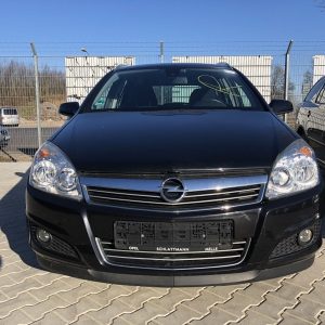 Dezmembrez Opel Astra H 2008 combi 1.7 cdti Z17DTR - Dezmembrari Auto