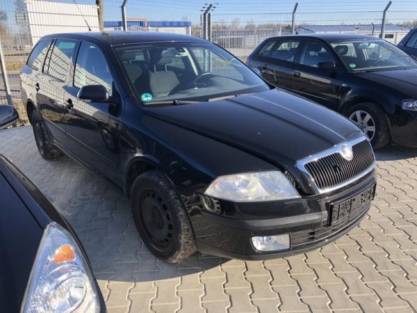 Dezmembrez Skoda Octavia 2007 combi 2.0 tdi BMM - Dezmembrari Auto - imagine 4