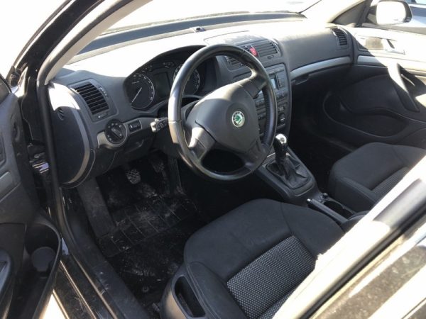 Dezmembrez Skoda Octavia 2007 combi 2.0 tdi BMM - Dezmembrari Auto - imagine 5