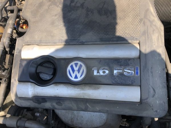 Dezmembrari Volkswagen Golf 4 2002 hatchback 1,6 fsi BAD - Dezmembrari Auto - imagine 5