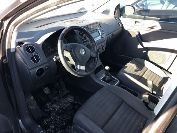 Dezmembrez VW Golf 5 Plus 2007 hatchback 1,9 tdi BLS - Dezmembrari Auto - imagine 6