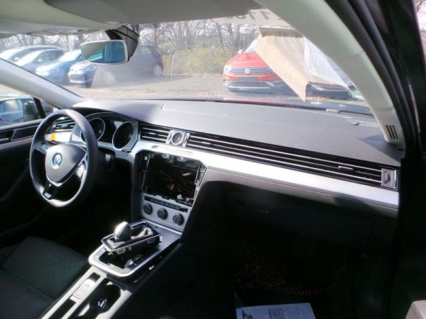 Dezmembrez VW Passat B8 2016 variant 2.0 tdi CUP - Dezmembrari Auto - imagine 3