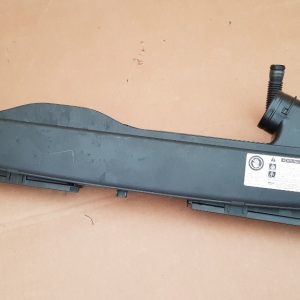Difuzor aer VW Golf 7 1.4 tsi 5Q0129254A 5Q0 129 254 A - Dezmembrari Auto
