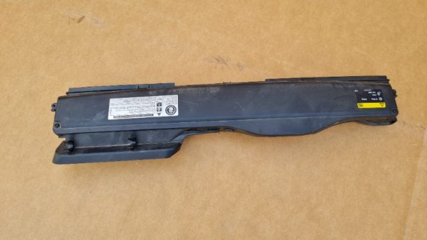 Difuzor aer VW Touran 2017 5Q0129254A 5Q0 129 254 A 5Q0129254B 5Q0 129 254 B - Dezmembrari Auto