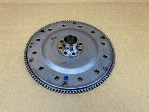 Disc antrenare volanta Audi Q8 la 0 km 06H105323R 06H 105 323 R - Dezmembrari Auto