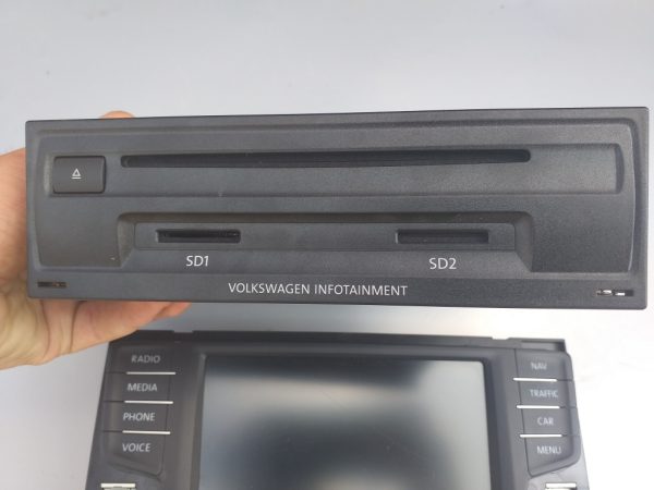 Navigatie Discover Media VW Passat B8 2015 3Q0035846 3G0919605D - Dezmembrari Auto - imagine 4