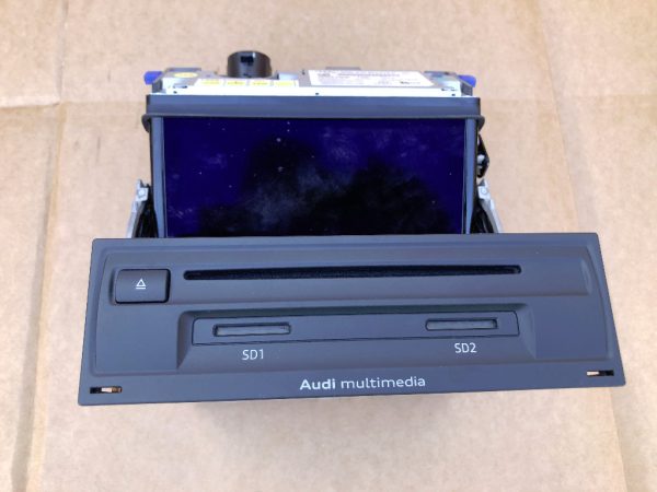 Unitate MMI 3G+ Audi A3 8V 8V0035020 8V0 035 020 - Dezmembrari Auto
